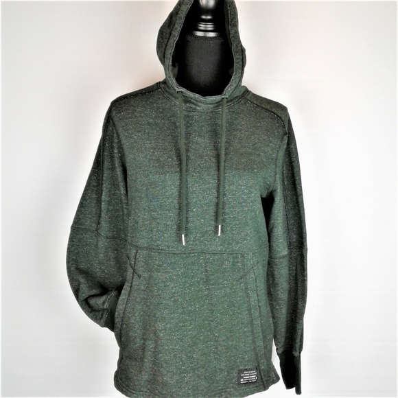 Under Armour Tops - 💟Under Armour Hoodie